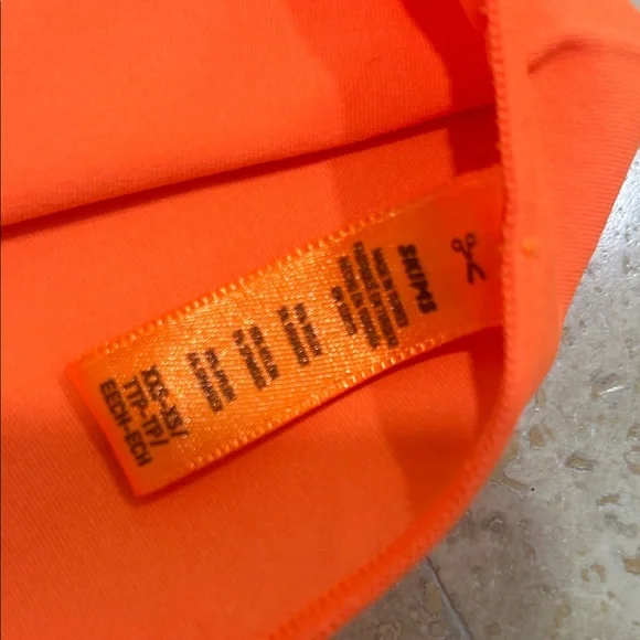 SKIMS Vibrant Orange Bodysuit - Picture 2 of 2